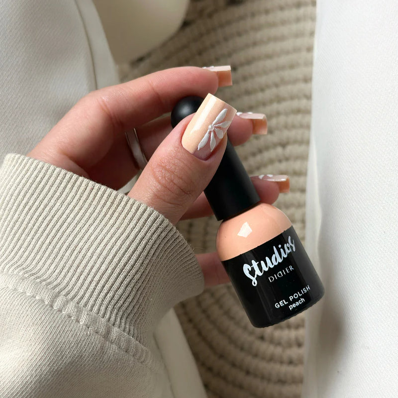 "Studios Didier" gel polish, Peach