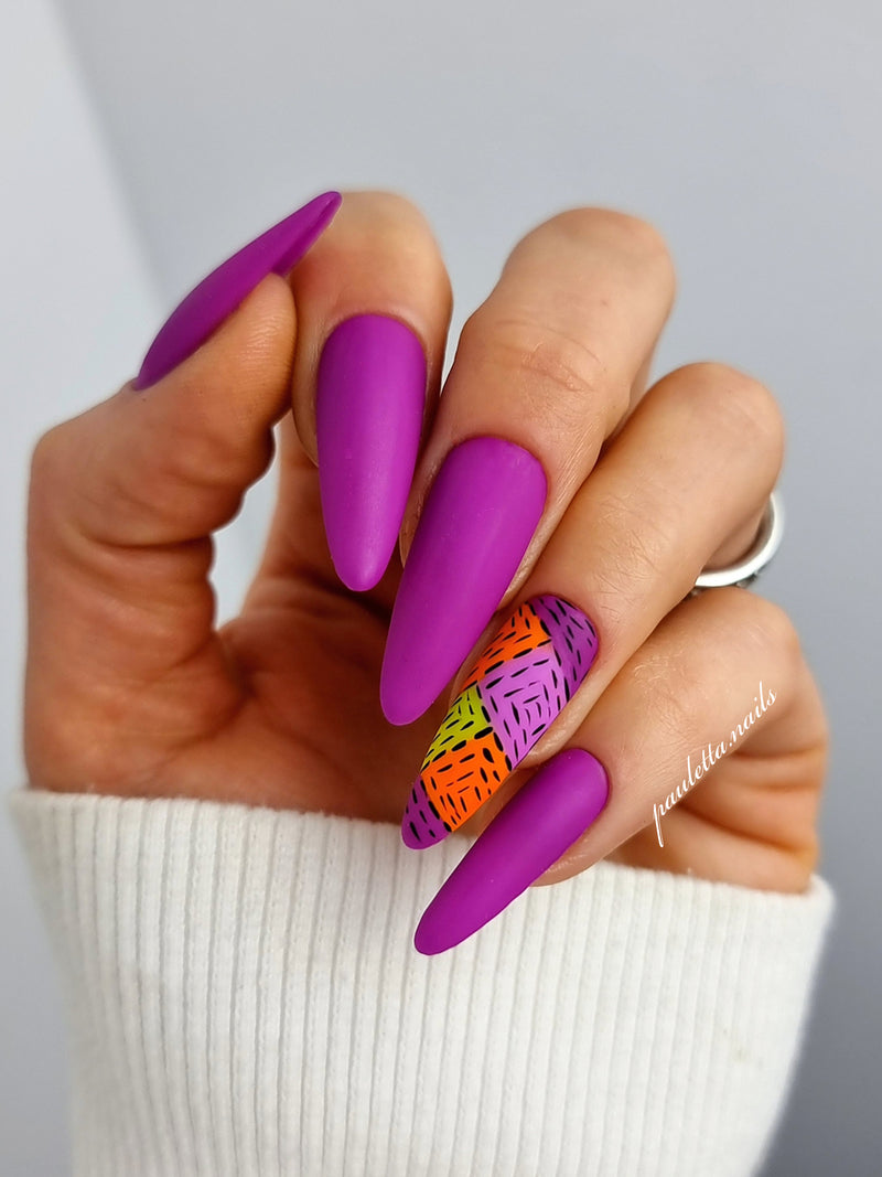 Gel polish Studios,  naïve, 8ml